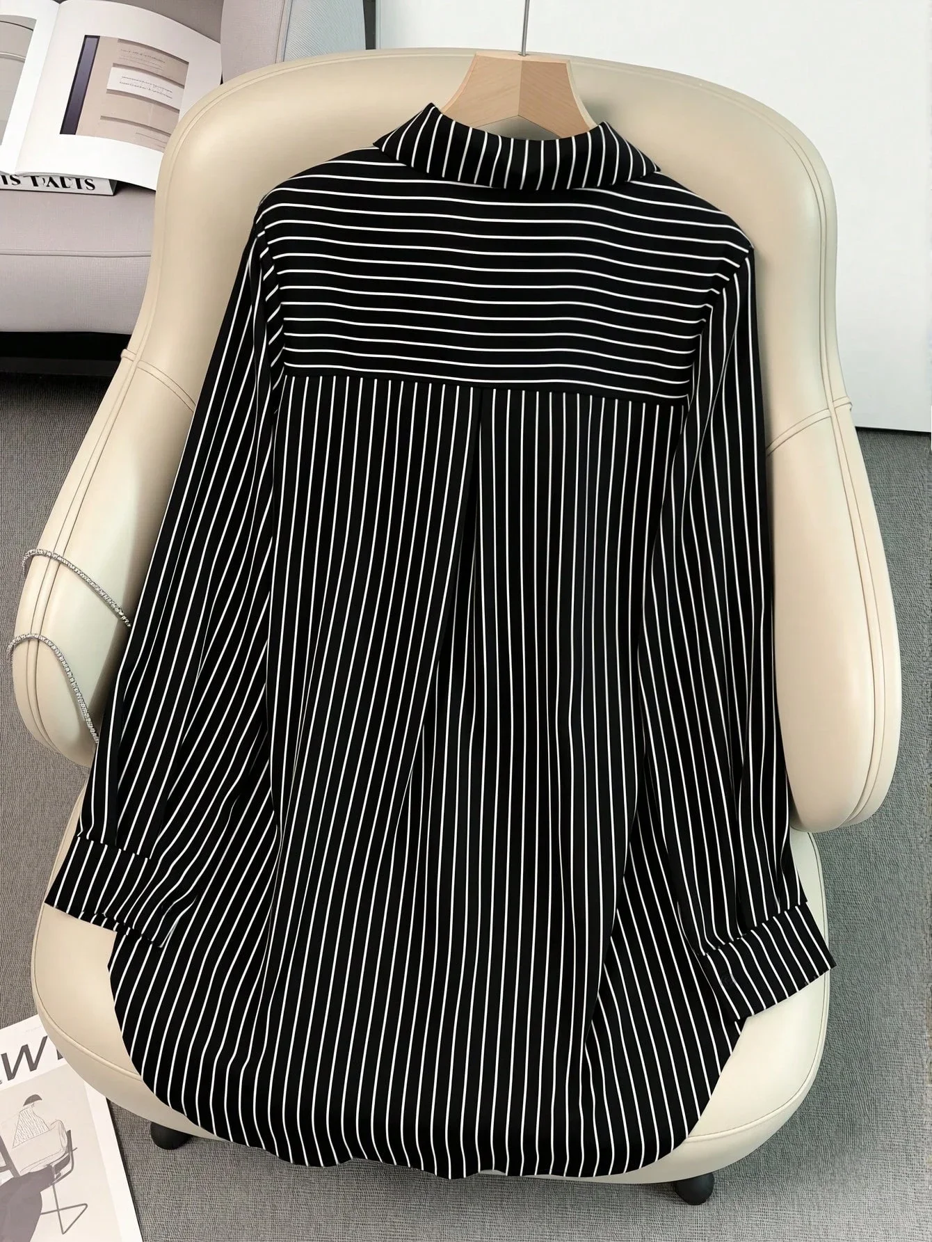 

Женская свободная рубашка в полоску с длинным рукавом, черная, повседневная, весенняя