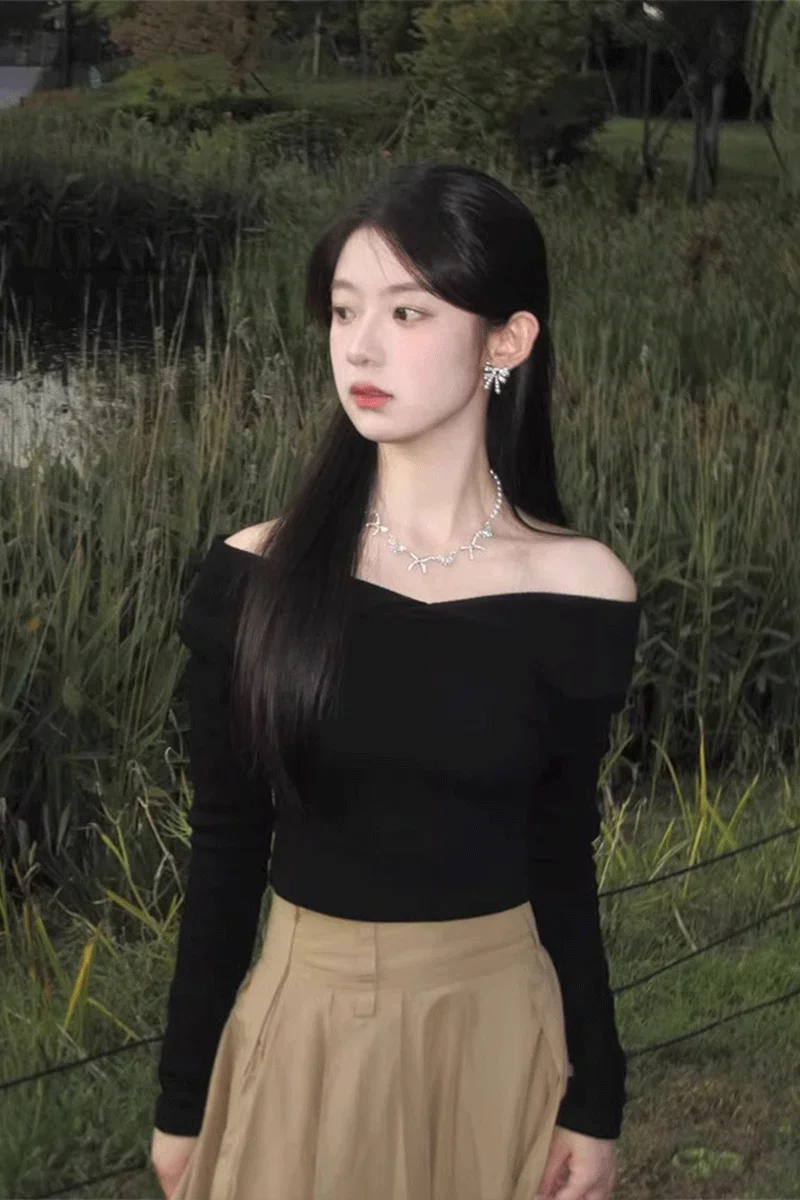 

Sweaters Jumpers Pullovers Women Pullover Zipper Pocket Loose-Fit Pearl Detail Club Night Party Gala Multicolor Elegant Fashion