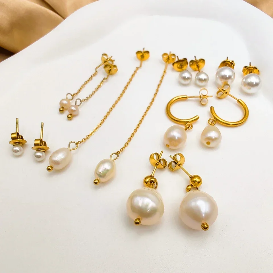 Luxurious retro freshwater pearl earrings women's stainless steel earrings fashionable and simple jewelry set birthday gift 2024