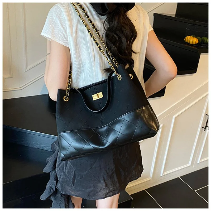 

High-End Women's Shoulder Bag Crafted From Dot-Printed Leather Featuring Elegant Vintage Lightweight Soft Daily Refined Look​