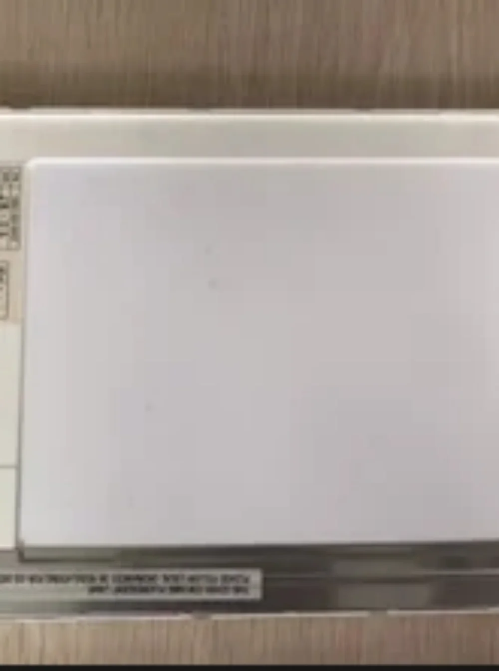 

LMG5278XUFC 9.4-inch LCD screen