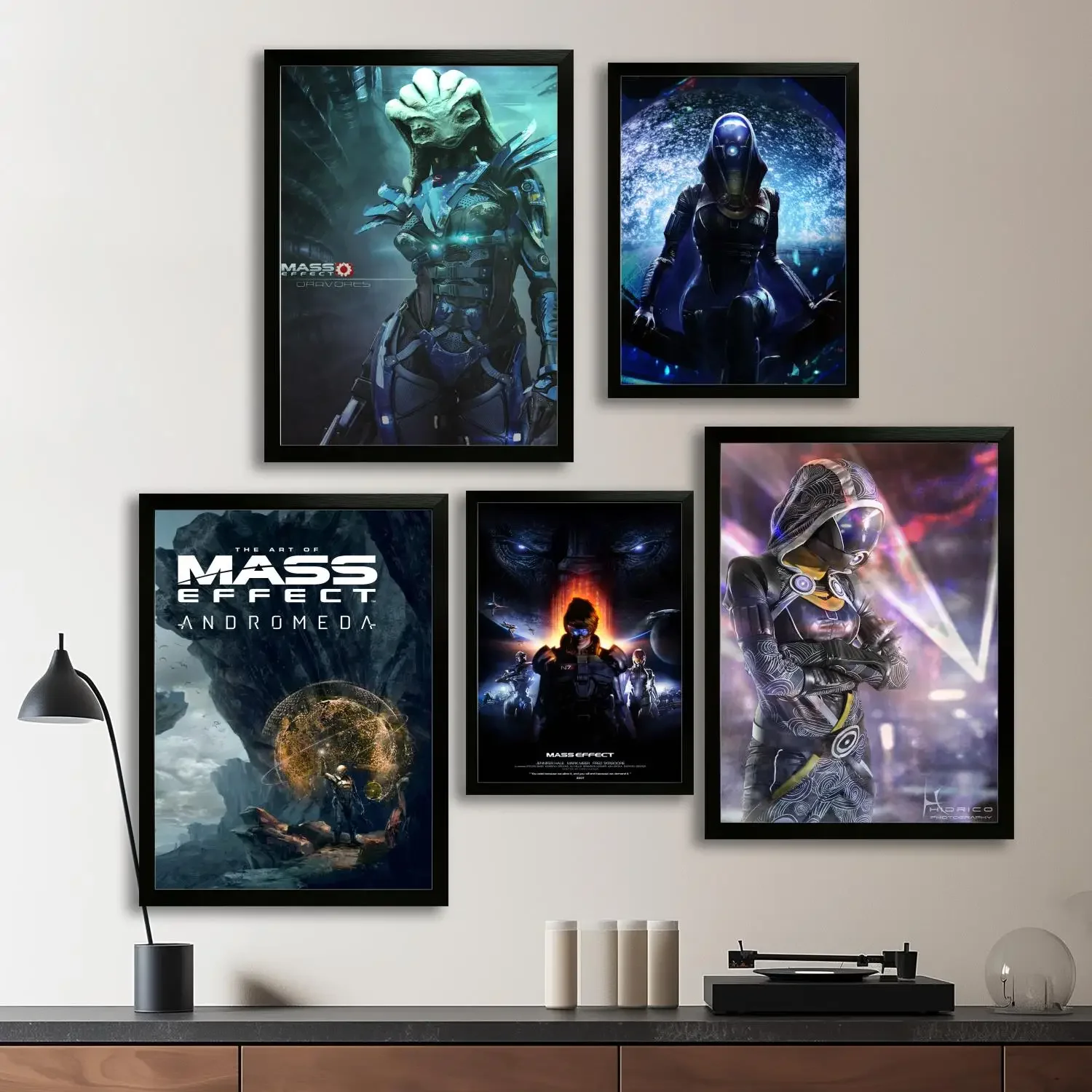 Mass Effect Legendary Edition Canvas Art Poster and Wall Art, Modern Family Bedroom Decor, Posters,Decorative painting