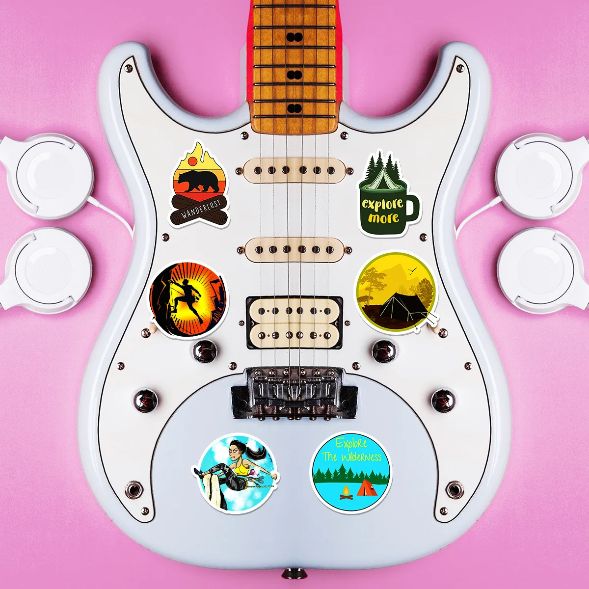 50PCS กีฬาการ์ตูนสติกเกอร์ผจญภัยกลางแจ้ง Graffiti เดินป่าท่องเที่ยว Decals กระเป๋าเดินทางตู้เย็นแล็ปท็อปกีต้าร์รถจักรยานของเล่นเด็ก