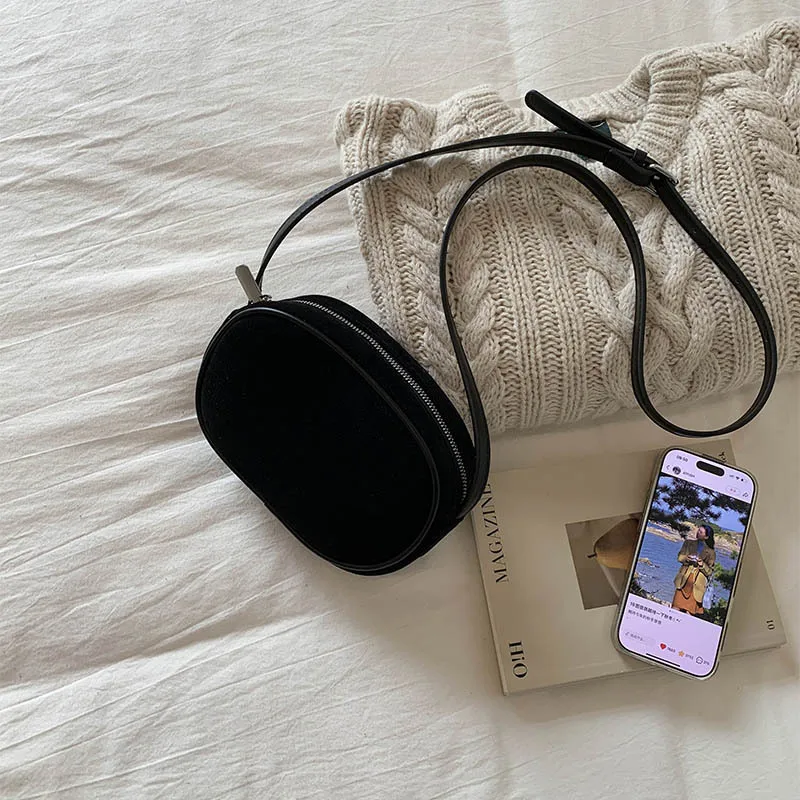 حقيبة كروس بيضاوية غير لامعة جديدة لعام 2025 للنساء، محفظة كتف مربعة بسيطة، حقيبة يد كلاسيكية متعددة الاستخدامات، أنيقة وأنيقة #2