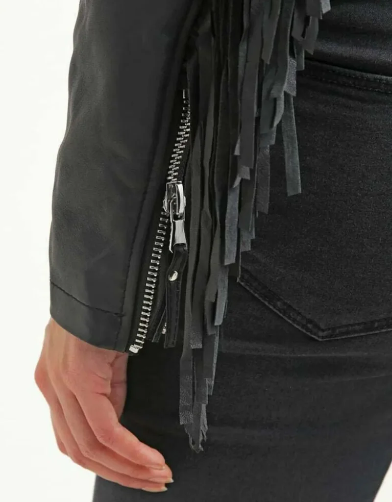 Imagem -03 - Jaqueta de Couro Preto Feminino com Franjas de Couro Preto Tassel Cabolsa de Motocicleta Outwear de Couro