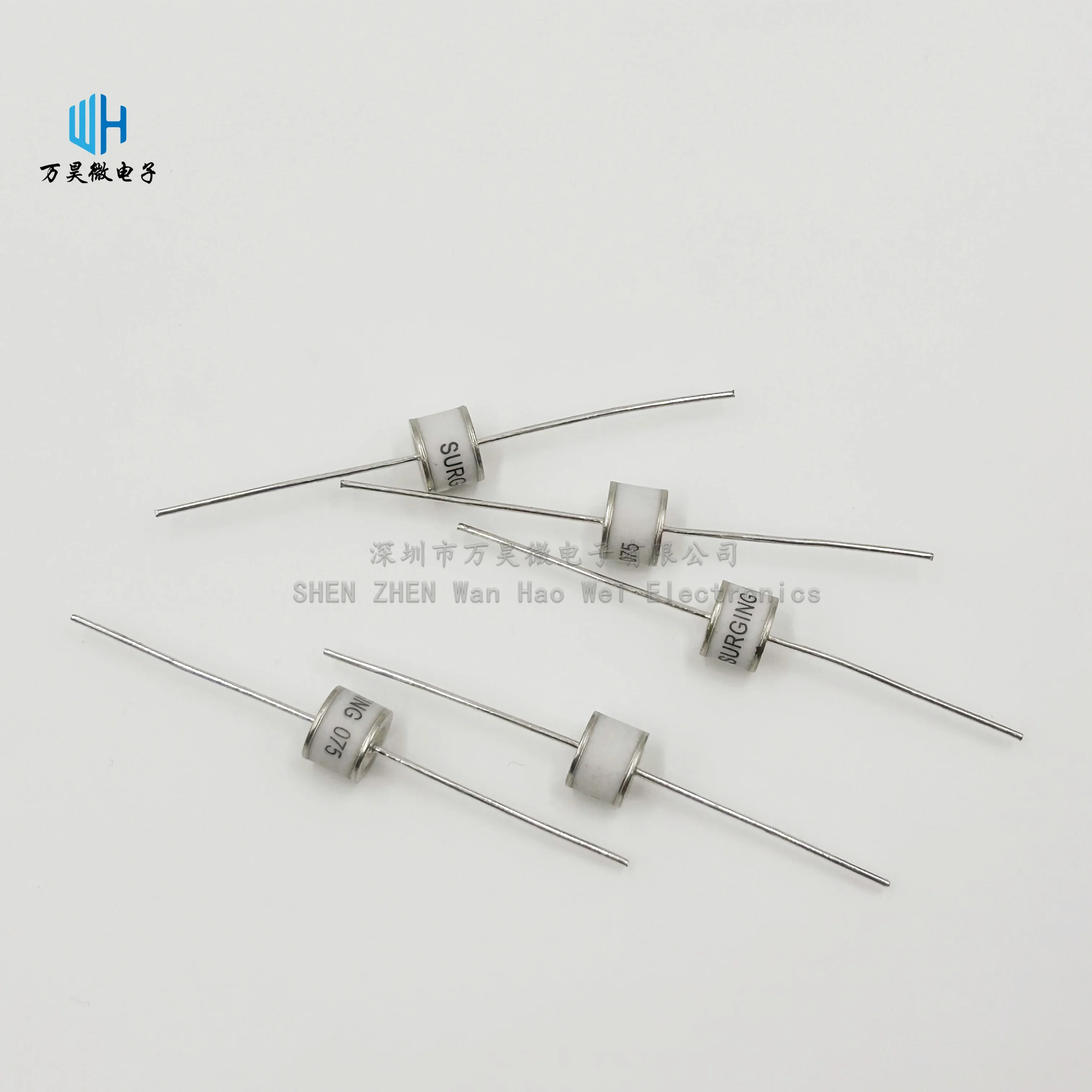 10PCS/LOT 75V ceramic gas discharge tube 8X6 8*6mm 10KA 2RM075L-8 SXH81-75X SC2E8-75ML 2R75TB-8 B8G75L ZM86 75V Surge protective