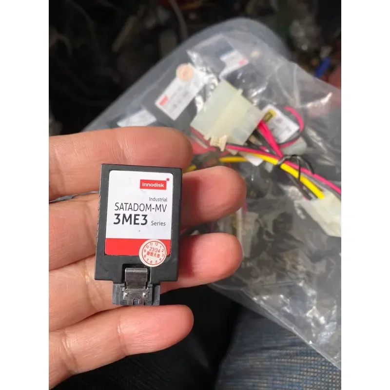 SATADOM-MV 3ME3 Innodisk 32GB Solid State Electronic Disk for Industrial Computers and Embedded Systems