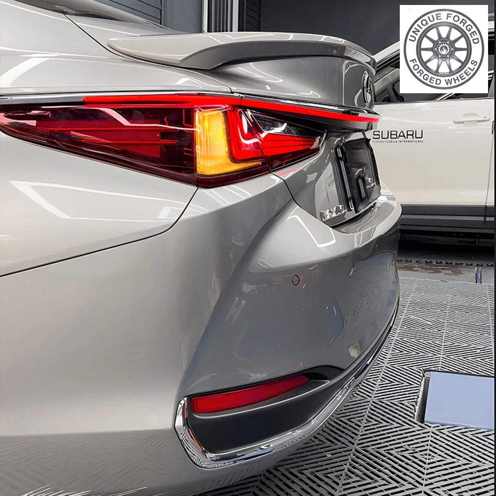 

Задний фонарь BC Car для 200 2018-2023: Модернизированный, с новыми динамическими ДХО и светодиодными поворотниками, автоаксессуар