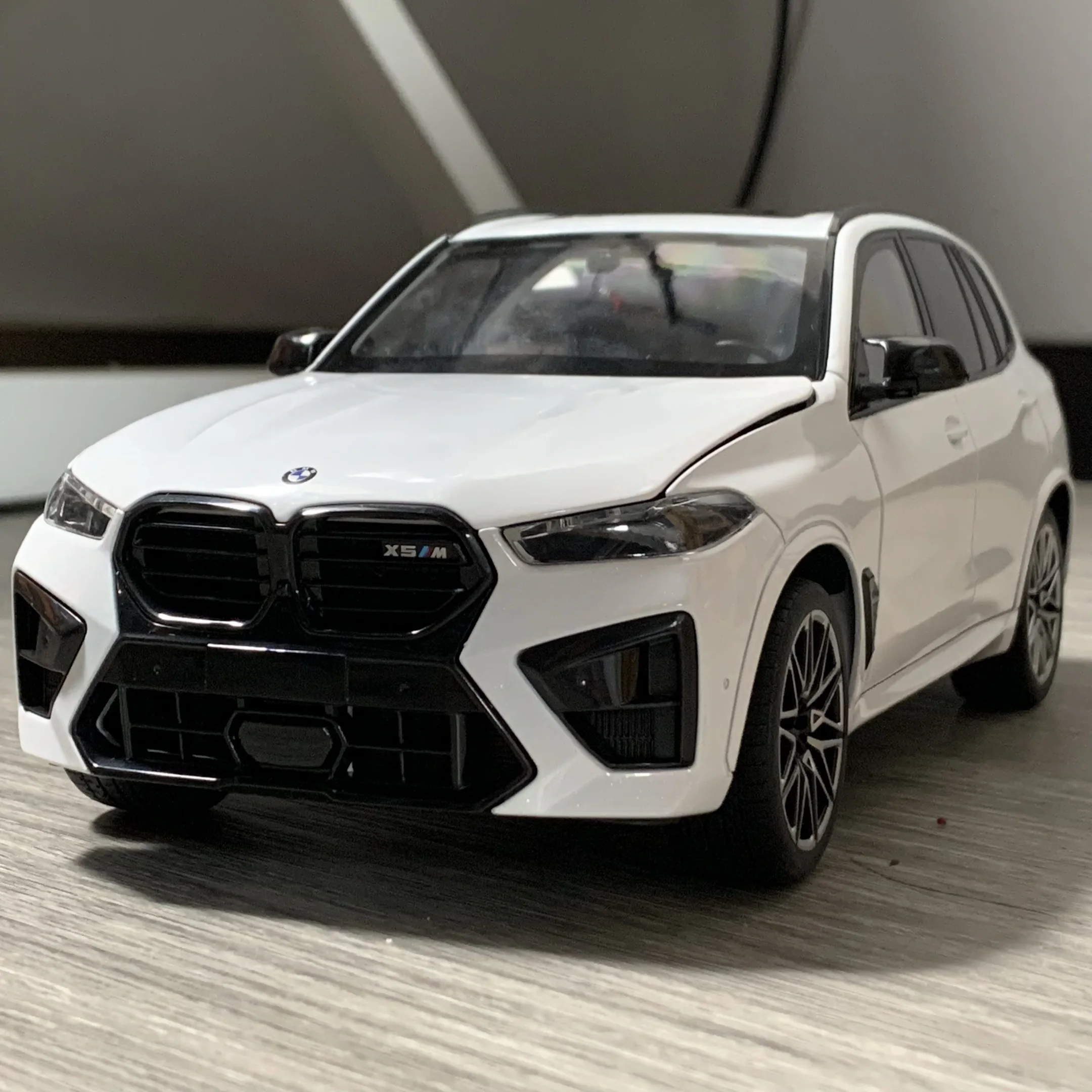 1/18  X5M LCI ダイキャストモデル 1:18 2025 BMW X5 M Competition LCI SUV Alloy Metal Diecast Model