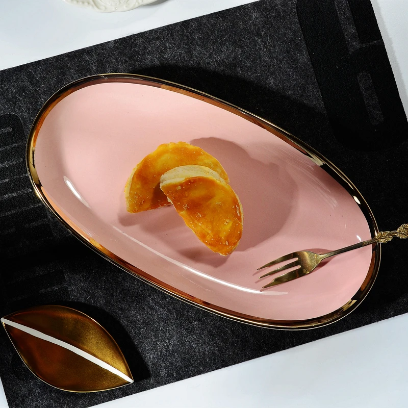 

Nordic style minimalist pink gilded ceramic 12 inch dining plate European light luxury long plate fruit plate