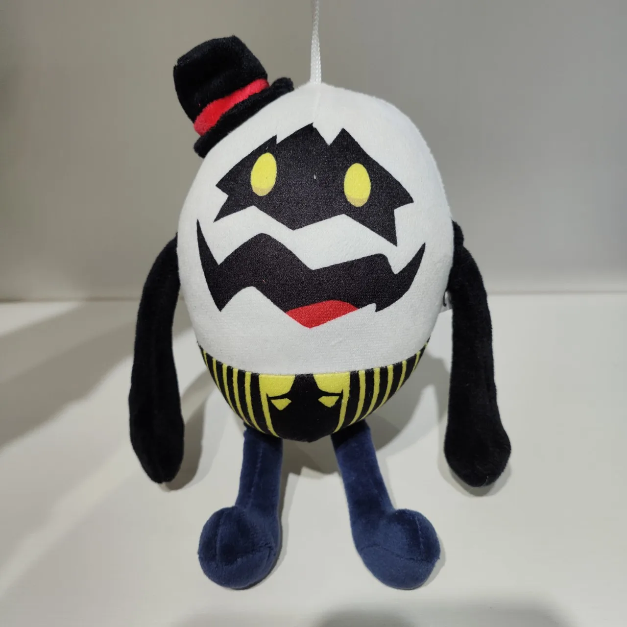 Nuovo Hazbins Hotel bambola di peluche Alastor bambola di cartone animato Kawaii bambola di pezza morbida decorazione della casa regalo di compleanno per il capretto