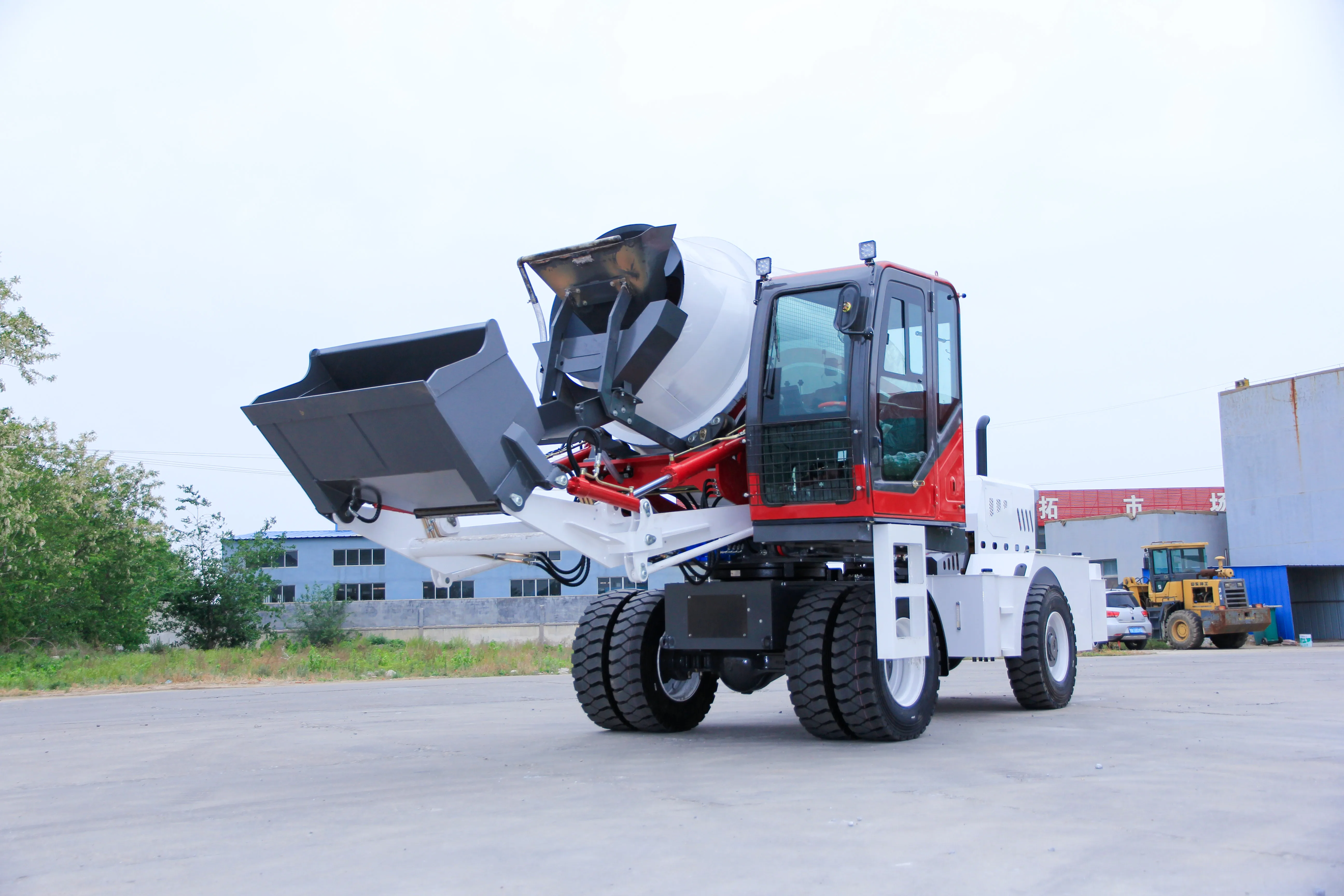 Free Shipping Fully Automatic Self Loading Concrete Mixer Truck Euro 5 Mobile Concrete Mixer Truck  For Sale