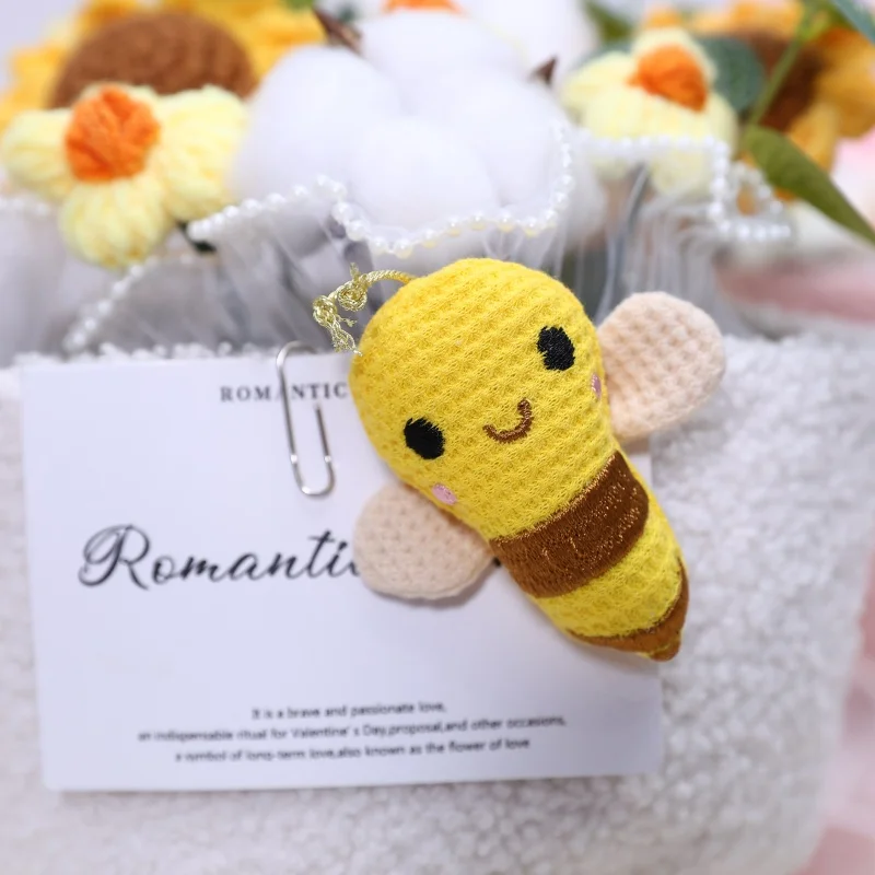 Girasoli rosa Piante di peluche Bouquet creativi lavorati a maglia con finitura all'uncinetto San Valentino Regalo di laurea di compleanno per la festa della mamma