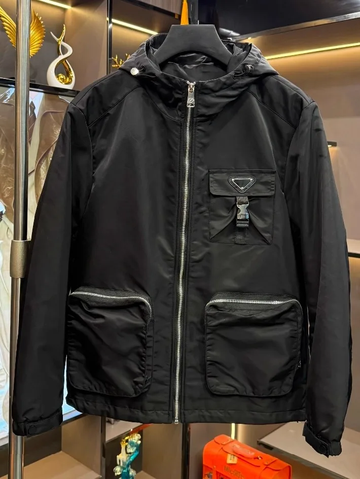 

High Quali Men's Hooded Jaet Casual Faionable Versatile Winter Outerwear Stand Fit Pure Color Antibacterial Busin...