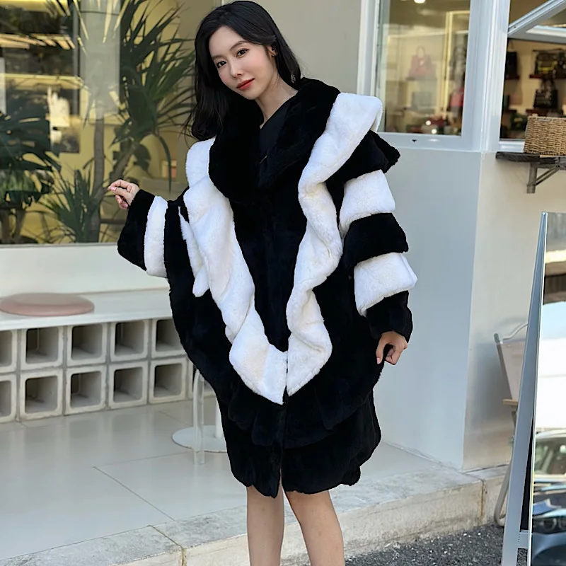 2023 New  Winter Whole Skin Fur Rex Rabbit Hair Fashionable Contrast Lapel Young Medium And Fur Coat Lady