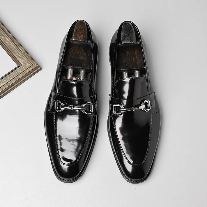 Korean version of business hooded men's patent leather shoes with thick soles and elevated sponge cake shoes