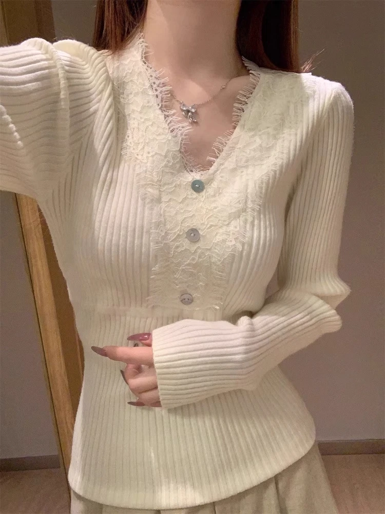 

Женский облегающий вязаный свитер с V-образным вырезом и кружевными вставками, повседневный модный топ с длинным рукавом для осени и зимы