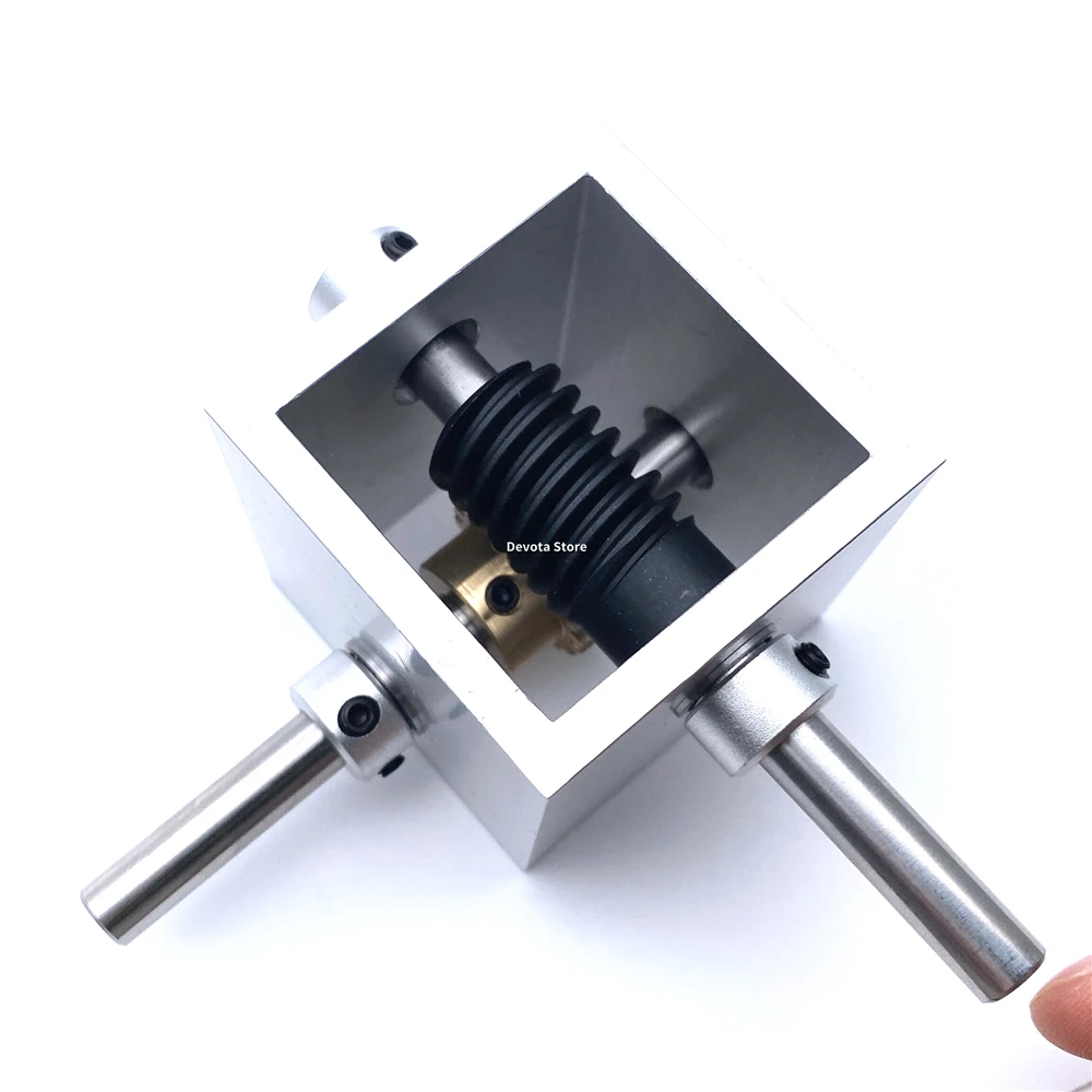 1:10 1:20 Worm Gear Reduction Gearbox 6/8MM Shaft 20T Gear 90 Degree Right Angle Corner Device