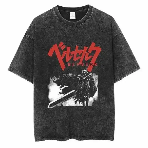 

Berserk Modern Fit T-shirt