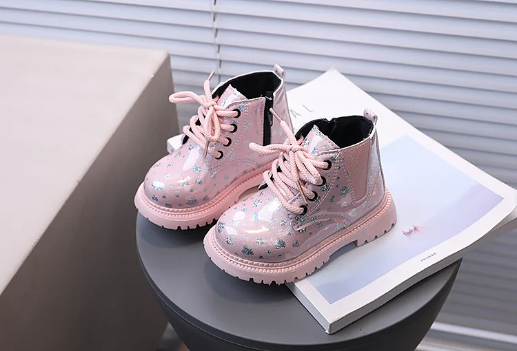Bling Stars Allover-Print Kinder-Stiefeletten für Mädchen Weiche Sohle Herbst Prinzessinnen-Schuhe Glänzende Kinder-Kurzstiefel – Detail 11