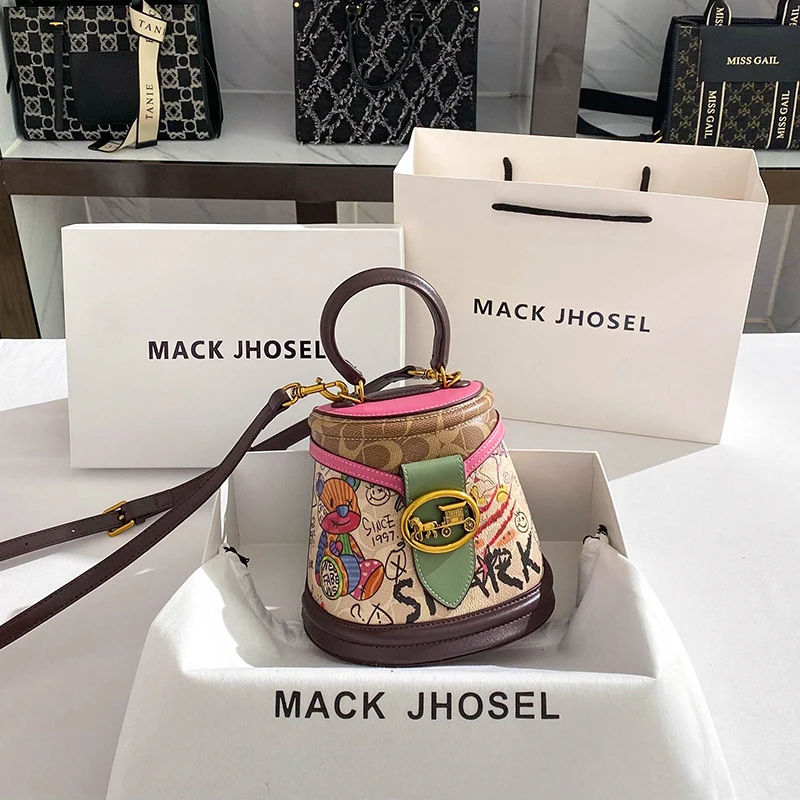 

Unique graffiti-style high-end bucket bag, fashionable shoulder and crossbody bag for commuting