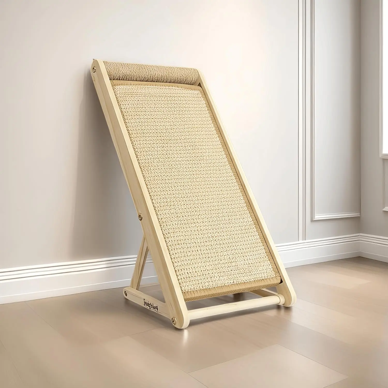 

Sturdy Cat Scratching Pad with Sisal, Triangle Design, Easy Assembly, Wooden Ramp for Furniture Protection