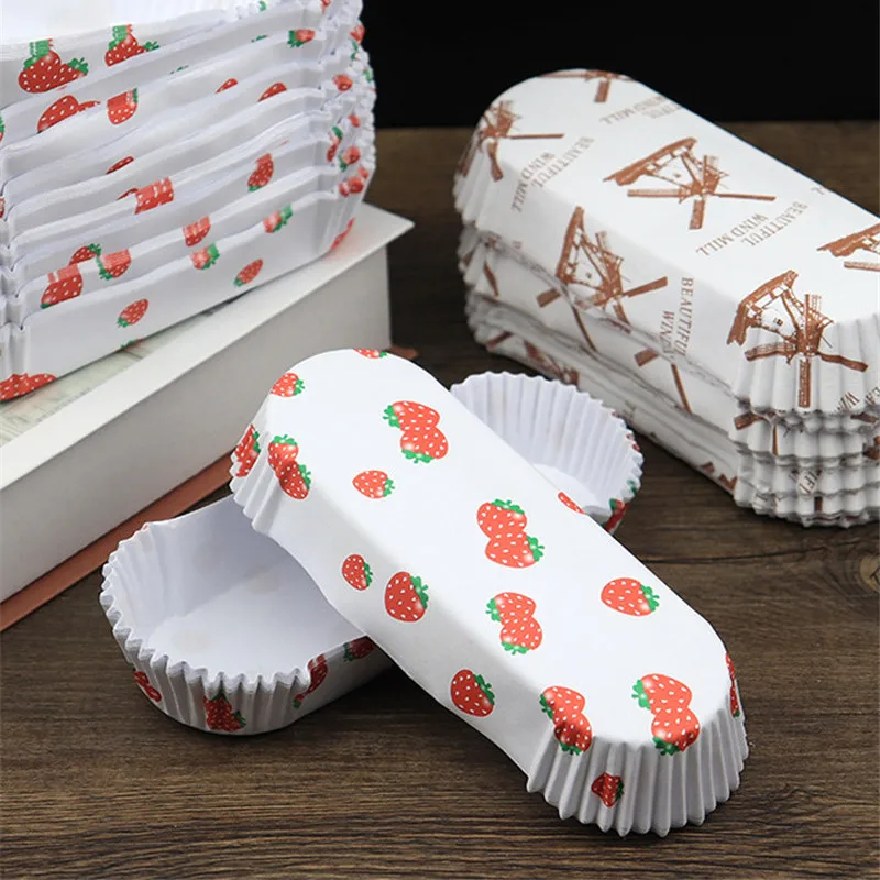 

200Pcs Coated Tray Cake Bread Paper High Temperature Oil-Proof Baking Holder Rectangular Strawberry Pattern