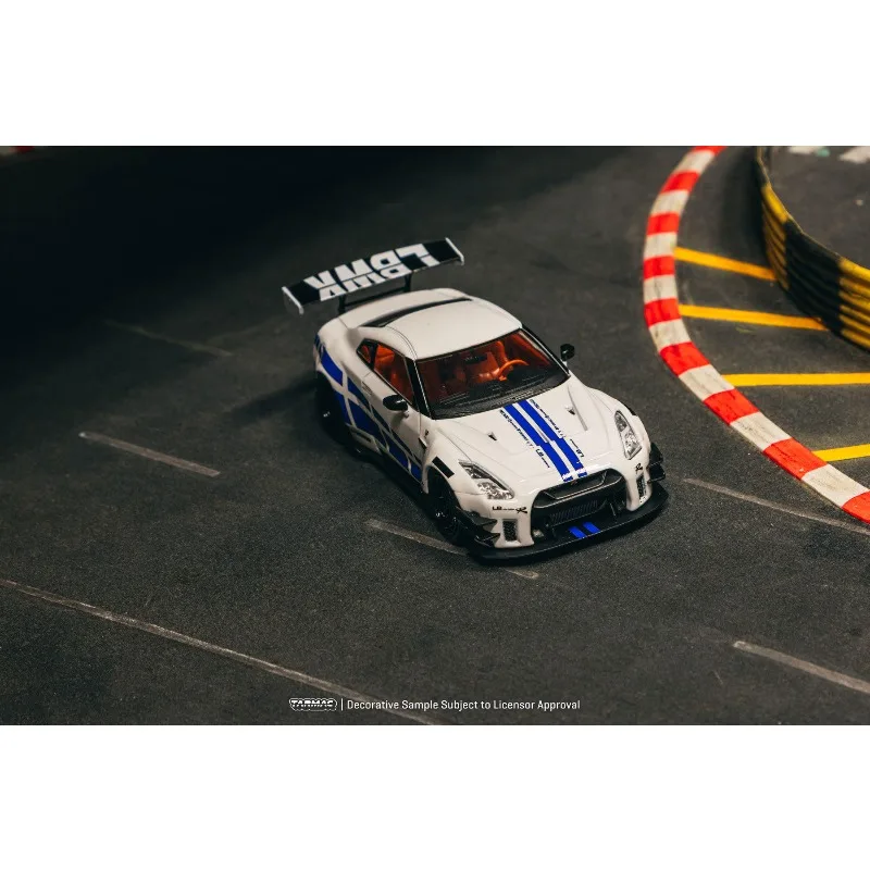 Diecast TW 1:43 Scale LB Widebody GTR R35 Type 2 Alloy Car Model