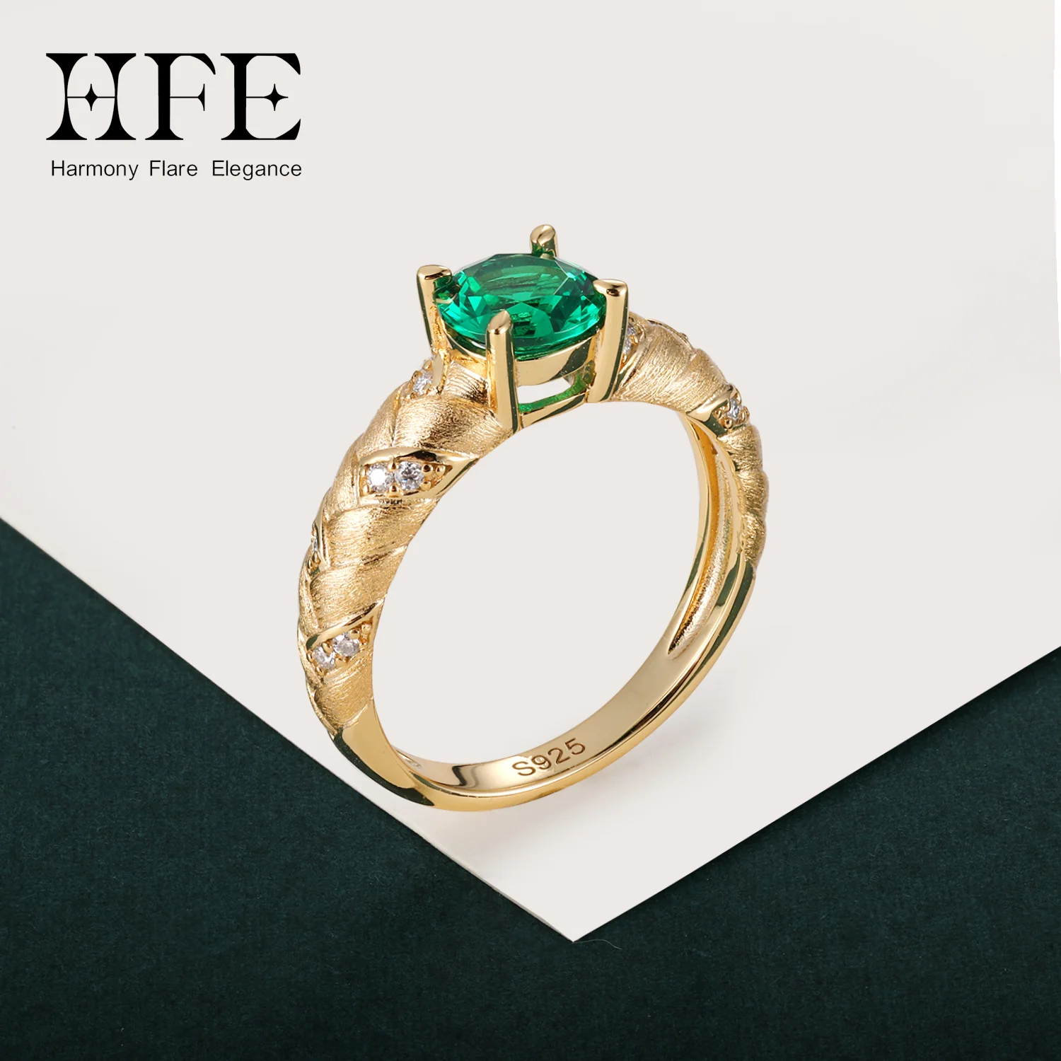 

HFE New 925 Sterling Silver Woven Ring Laboratory Emerald Women's Ring Plated 18K Elegant High-end Jewelry Customization