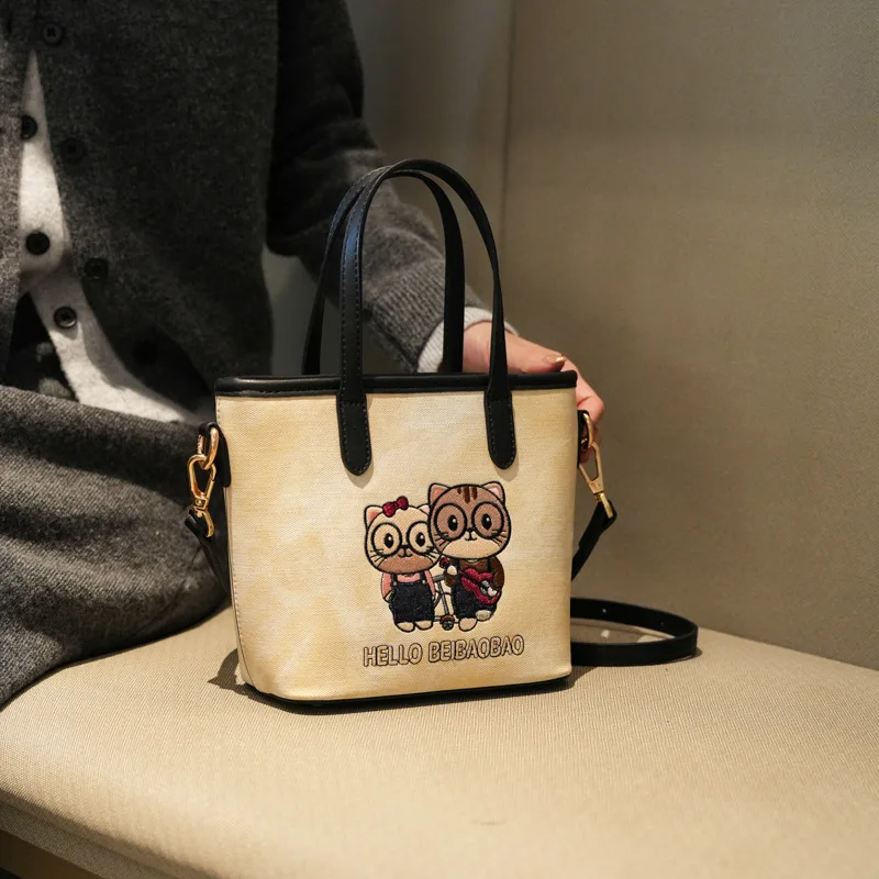 New Large Capacity Women Handbag Trendy Shoulder Bag Crossbody Purse Casual Tote for Daily Commute Office