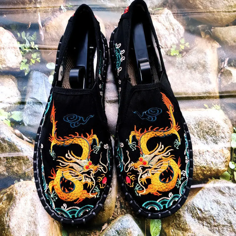 Cloth Shoes Old Beijing  Embroidery Flower Social Guy Male Moccasin-Gommino Student Casual Shoes Fashion National Chinese Style