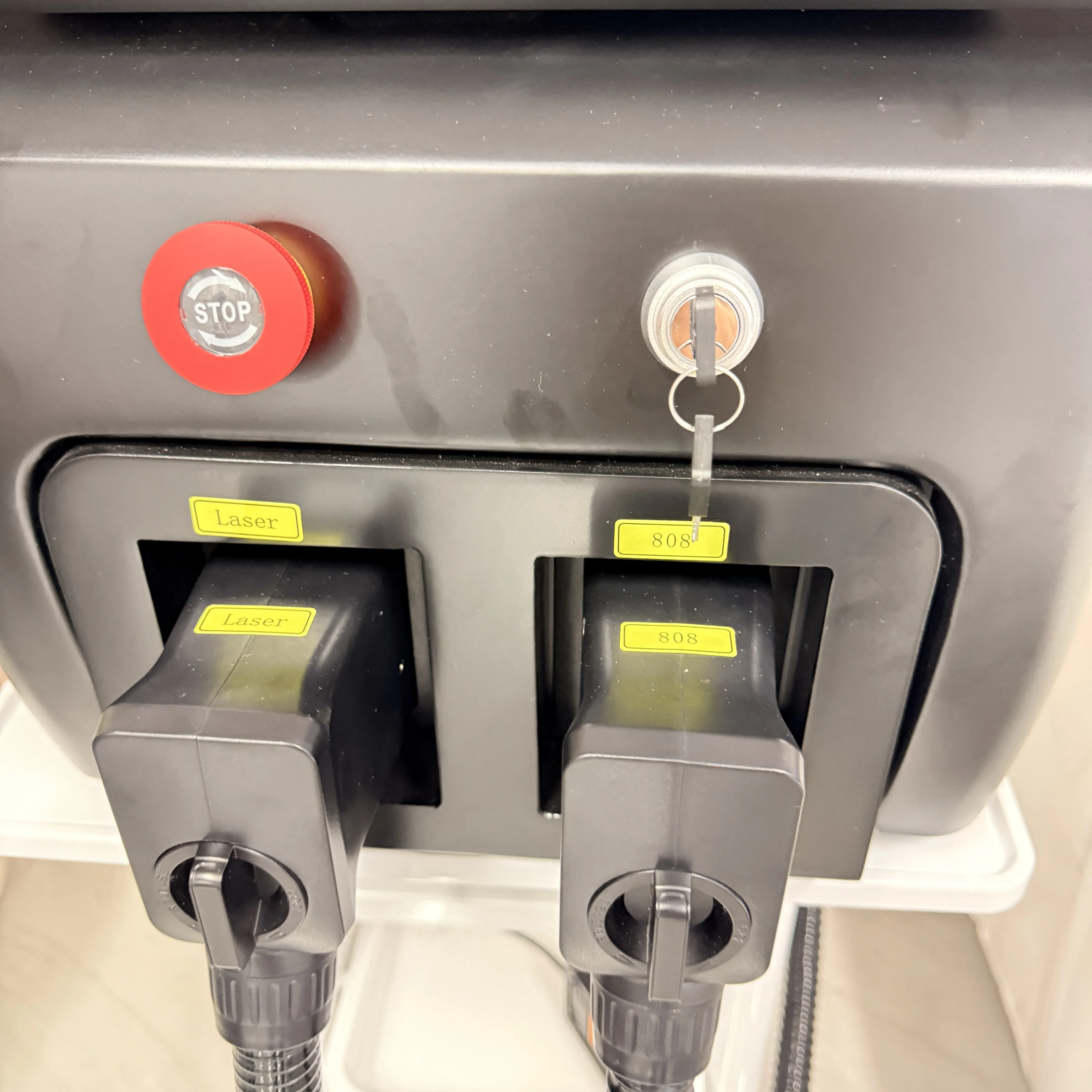 2026 Newest Q Switch 2-in-1 Picosecond 808 Epilator Diode Hair Removal Laser Tattoo Removal Permanent Pigment Acne Removal