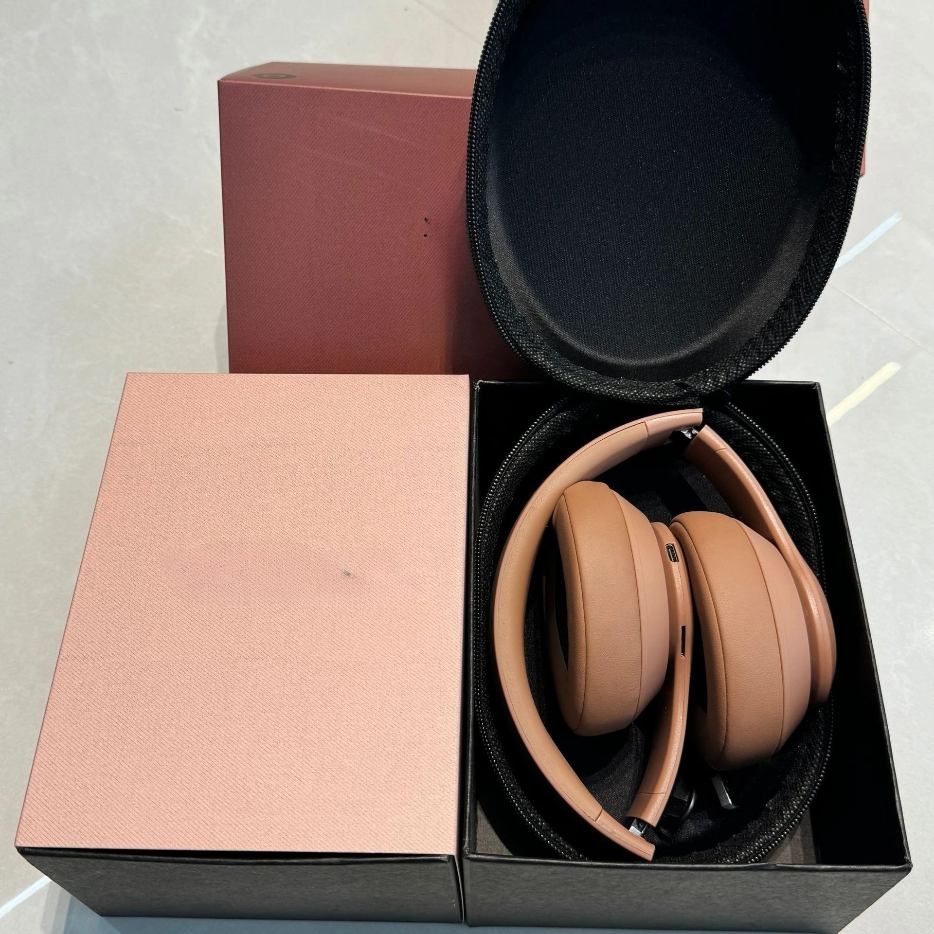 2025 Nuovo ingegnere di registrazione FORFashion 4a generazione Studio Pro Headwear Auricolari pop up Bluetooth wireless