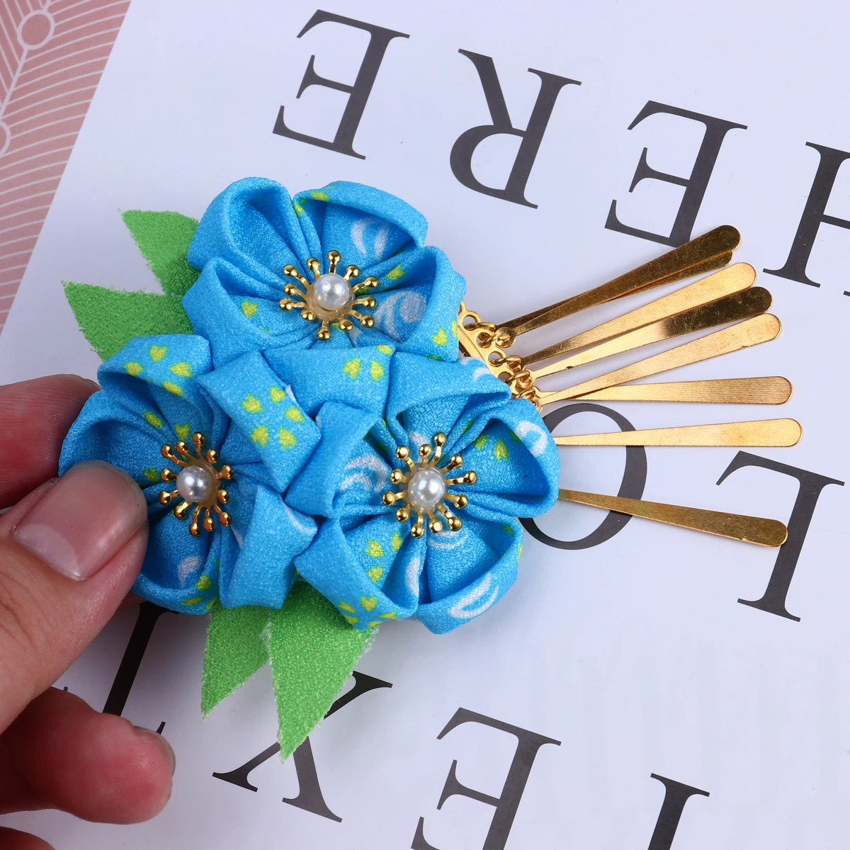 

Kimono Headgear Chinese Hanfu Tassels Pendant Hair Clips for Styling Dangle Stick