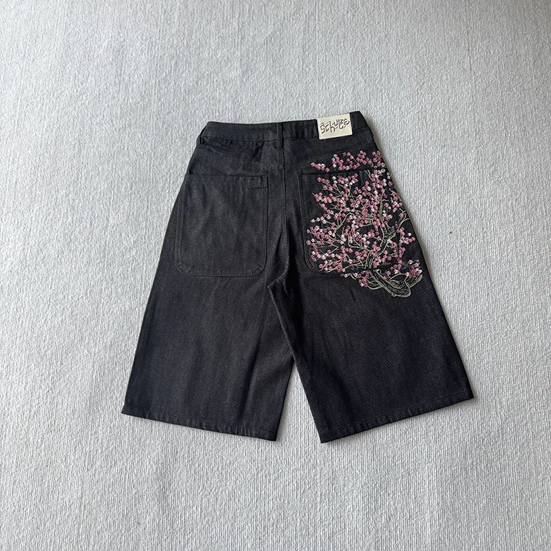 2026 New DERSCHUTZE Streetwear Knee Length Bottoms Men Traditional Plum Embroidery Multi Button Black Shorts view 3