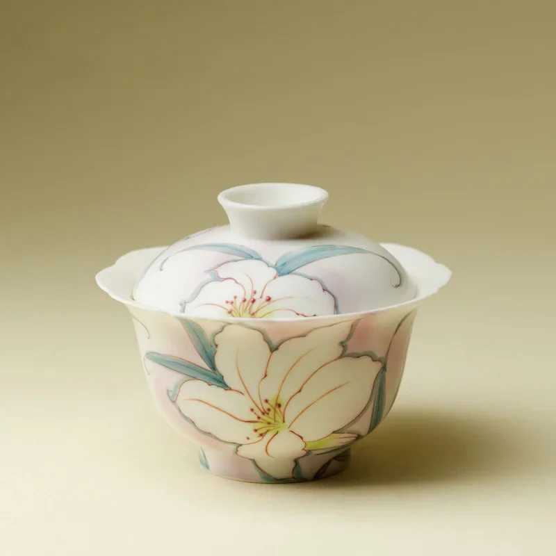 Hand-painted Lily Bowl Flower Colorful Gaiwan Drinking for Tea Cup High-value Household Female Kung Fu Tea Set Gift New Tea Bowl