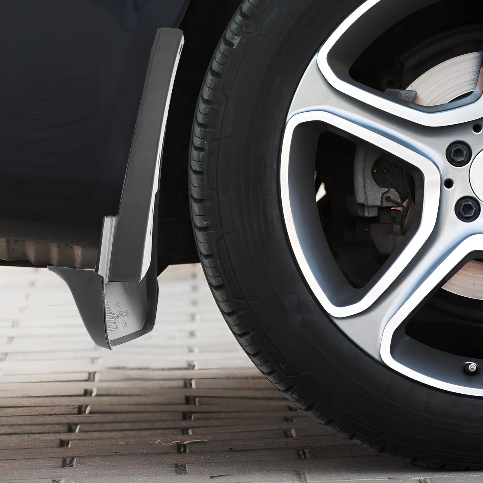 

4pcs Car Mudguards Durable Plastic Wheel Splash Guards Easy Installation Universal Fit Automotive Tire Protector