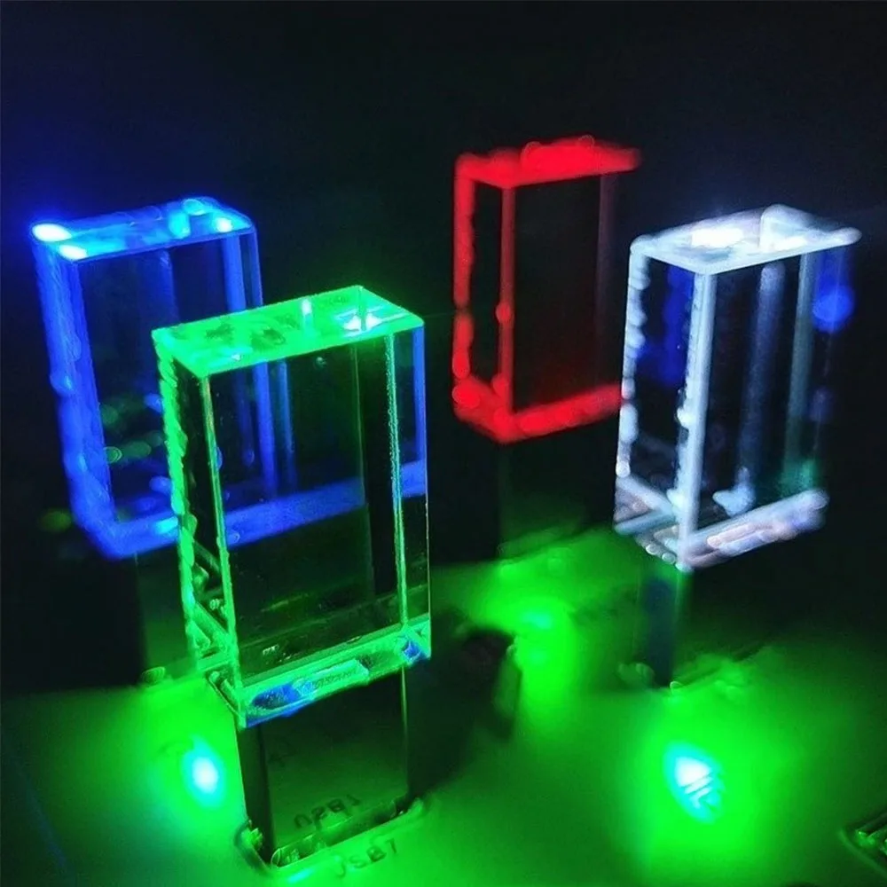 クリエイティブクリスタルフラッシュペンドライブ 16GB 32GB 64GB スタジオDIYメモリースティック 無料カスタムロゴ 8GB 4GB 128GB LEDライト付きUディスク