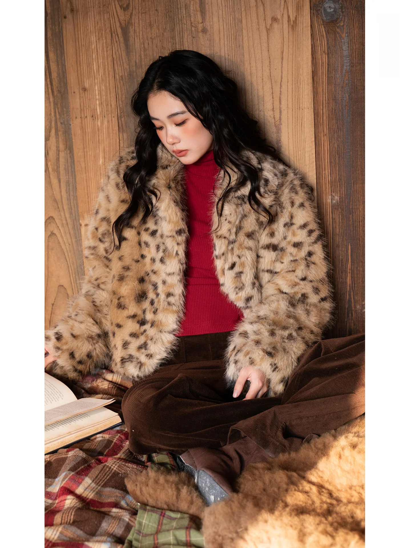 

Экологичная модная женская зимняя шуба с леопардовым принтом, новая модель, свободный крой, для повседневной носки