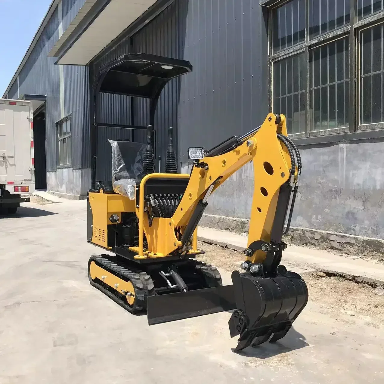 customized 08ton Mini Excavator Garden Digging Excavator 0.8 Ton Small Digger Factory Price for Sale With CE/EPA Certification