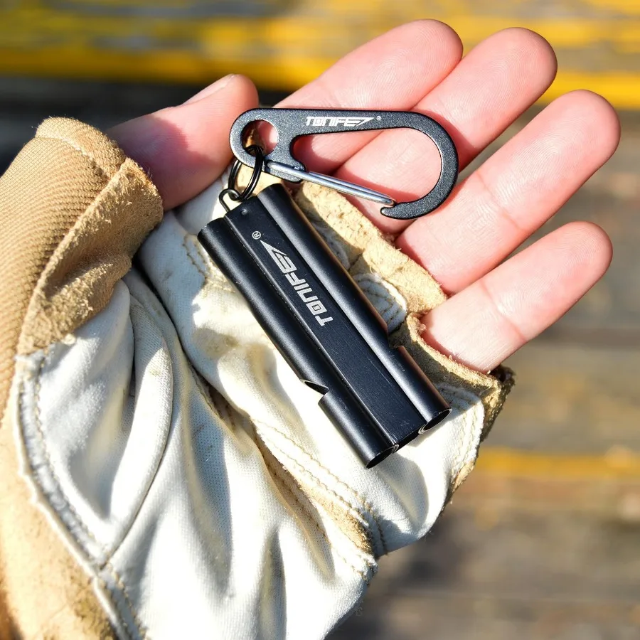 ダブルチューブホイッスル エマージェイホイッスル ボールチェーン付き サバイバルホイッスル ステンレススチール アウトドア 大音量 エマージェイホイッスル キャンプ用