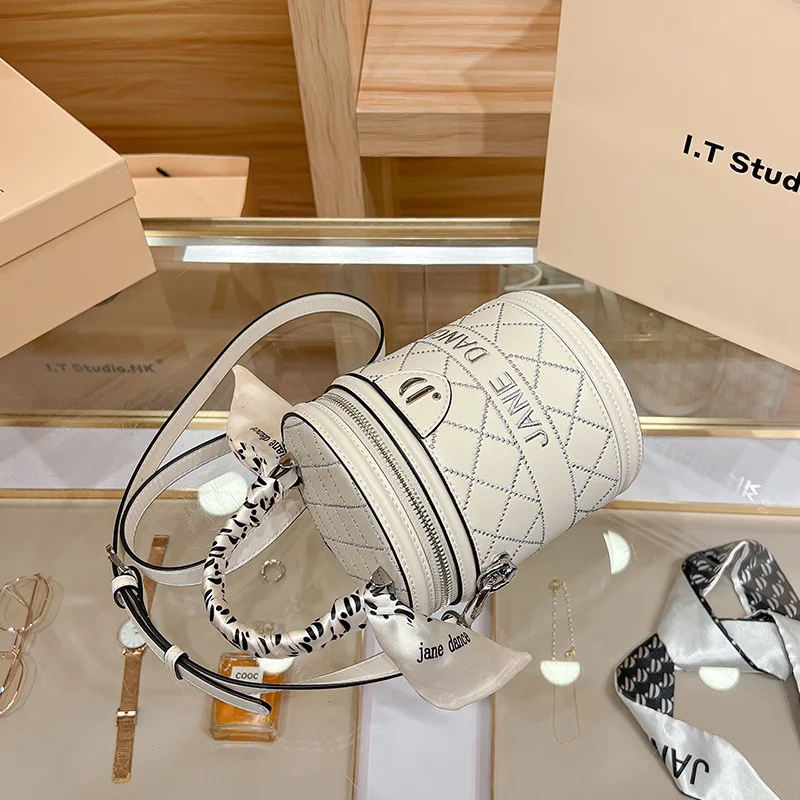 2024 New High-end Cylindrical Leather Bucket Women's Bag, Fashionable Cylindrical Shoulder Bag, Crossbody Bag