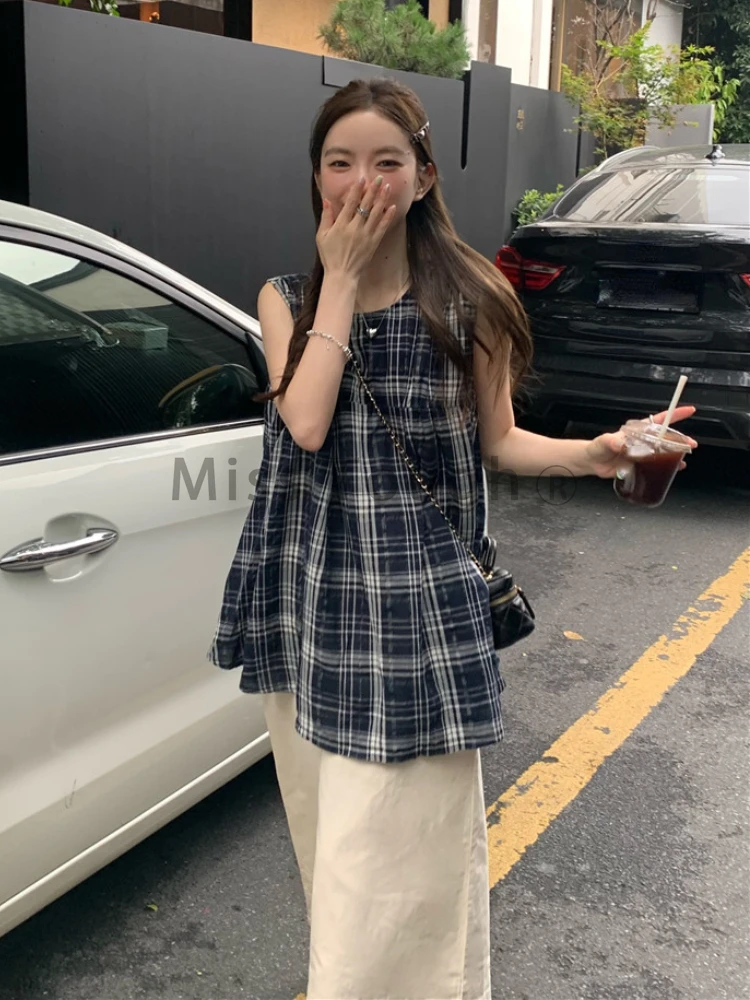 Japan Fashion Plaid Mid Length Shirts Women Summer New Loose Sweet Tops Streetwear Cute All Match Design Sense Sleeveless Top