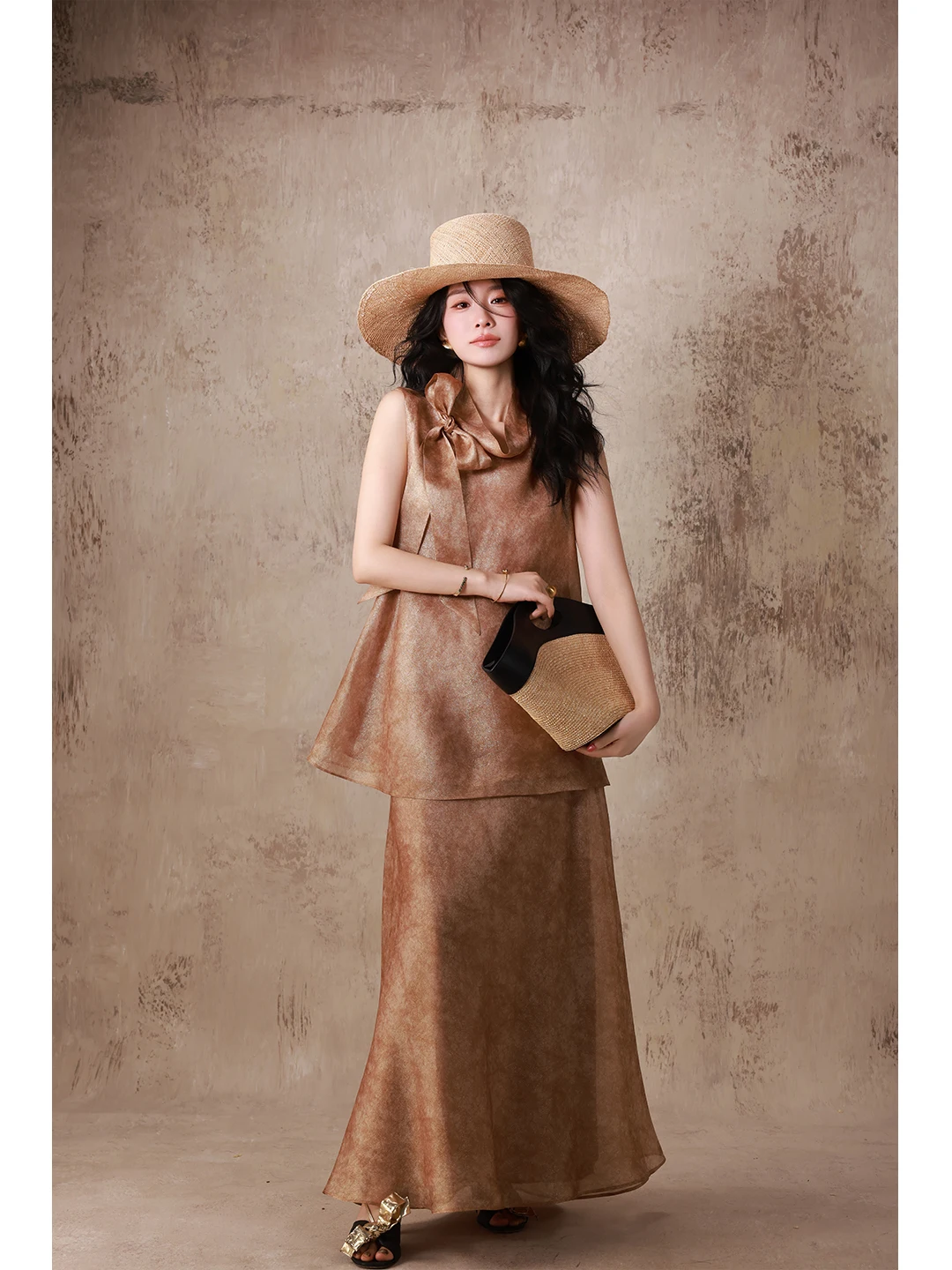 

Dangdang Biyu True Silk Set 100 Silk European Organza Knot Vest Fish Tail Half Skirt Women's Hanfu Ensemble