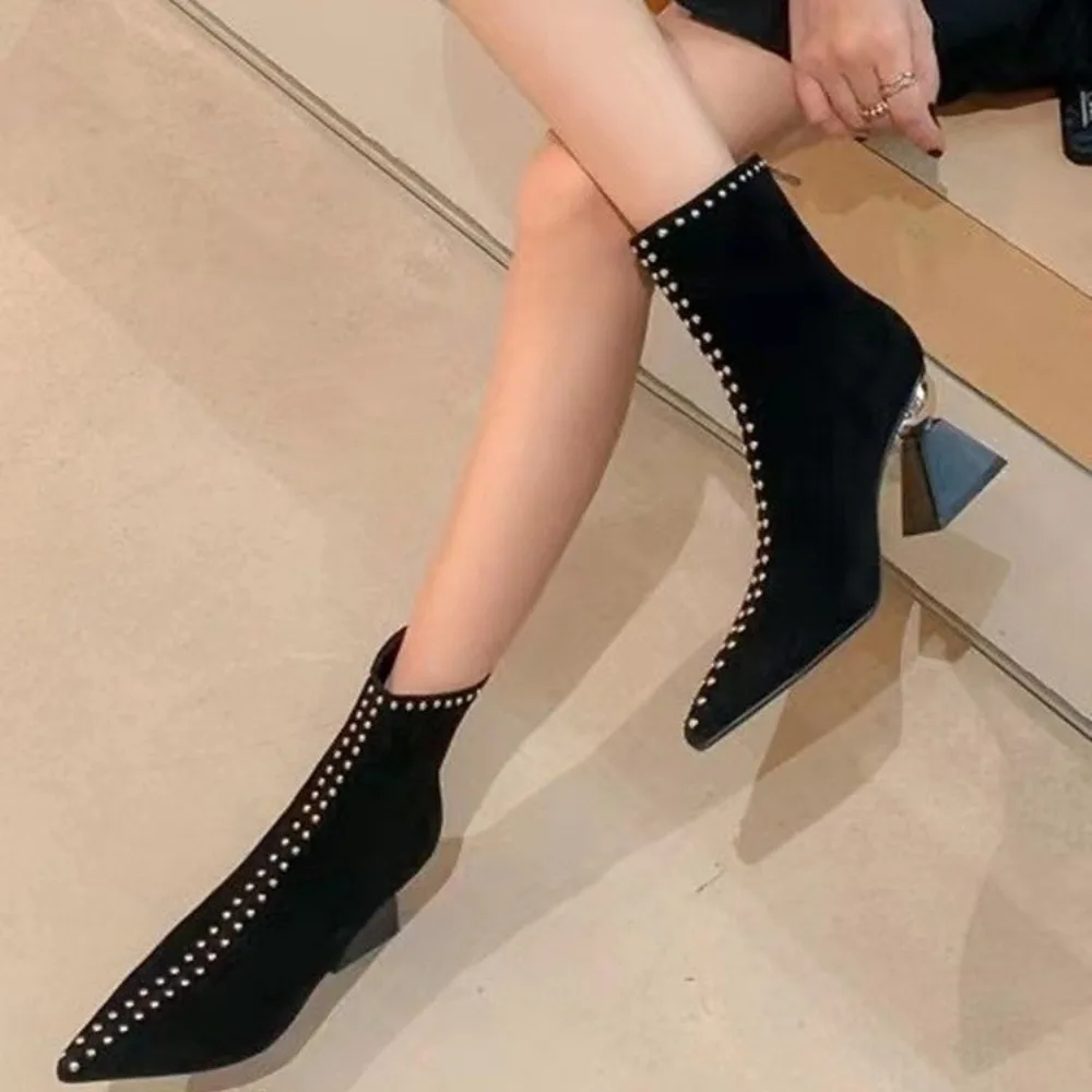 New Shallow Spring Autumn Women Ankle Boots Punk Pointed Toes Unqie Heels Designer High Heels Ladies Short Boots Back Zip