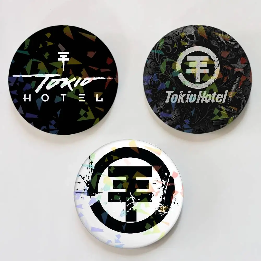 Band T-Tokio Hotel Spilla rotonda con distintivo laser Vestiti Zaino Accessori Decorazione bavero Regalo