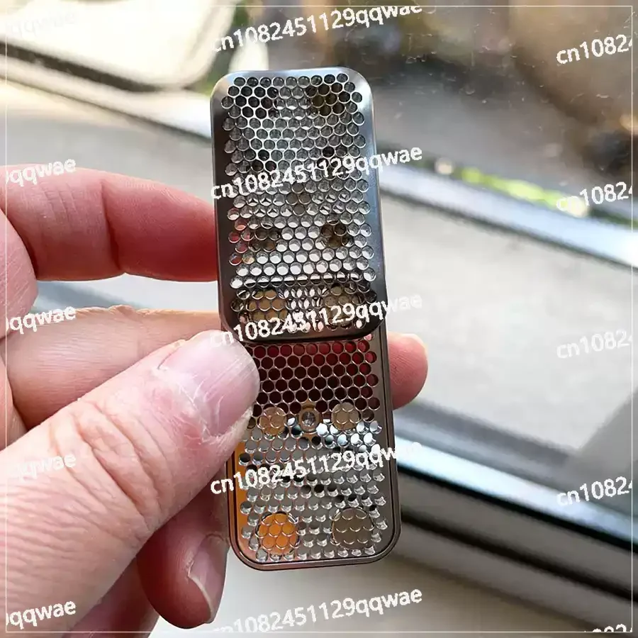 Coral Titanium Alloy Hollow Out EDC Unlimited Push Card Fidget Spinner Decompression Magnetic Haptic Slider