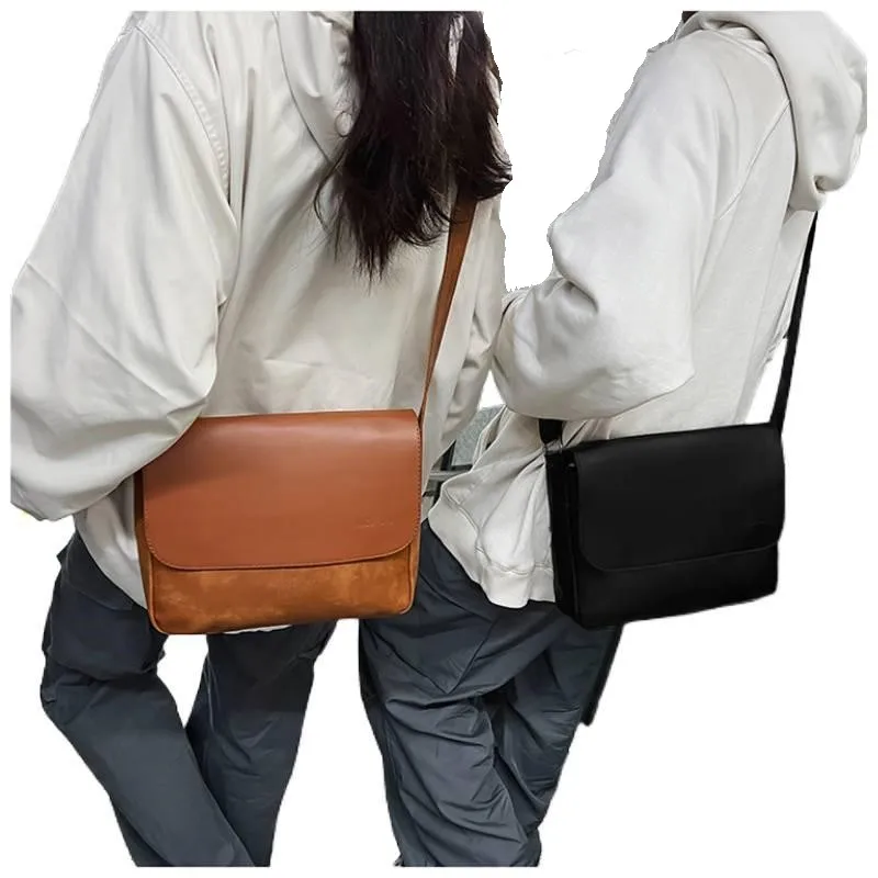 Trendy Crossbody Bag for Men Sports Casual Messenger Versatile Large Capacity Shoulder Bags Student schoolbag