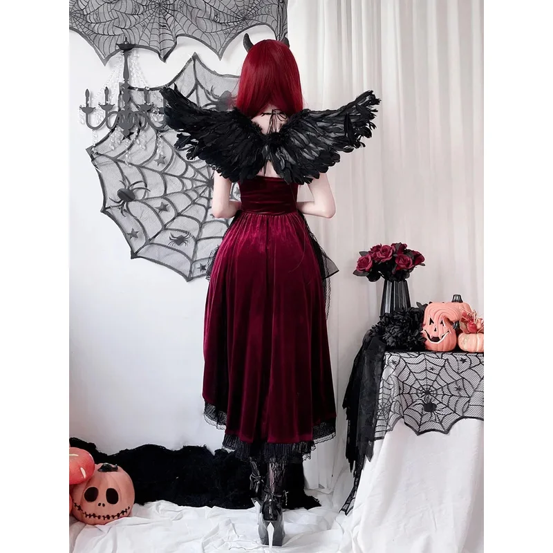 ชุดเดรสเจ้าสาวผีแวมไพร์ปีศาจผีสัตว์ผีเสื้อหางนกนางแอ่นสไตล์เรโทรใหม่ปี 2025 ชุดเดรสลูกไม้เซ็กซี่สไตล์โกธิคสีเข้มสำหรับฮาโลวีน