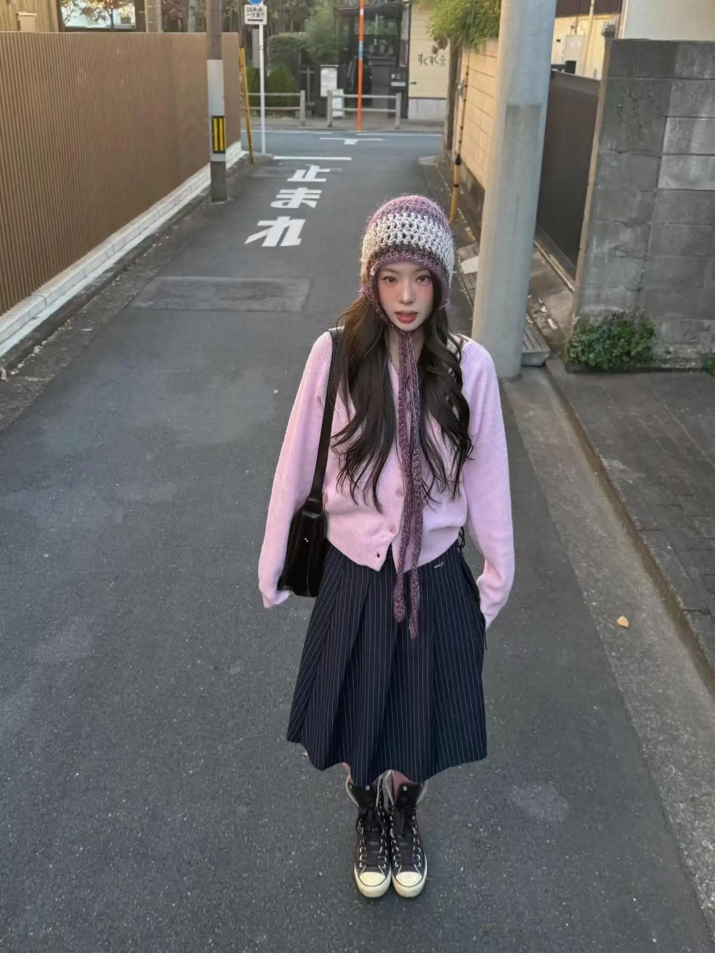 

Свитера Джемперы Кардиганы Женские блестящие готические кружевные бейки Бархатные края Вечеринка Хэллоуин Темный меховой воротник Ужас Таинственный панк OL